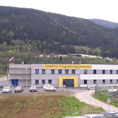 flugrettungszentrum-innsbruck_03